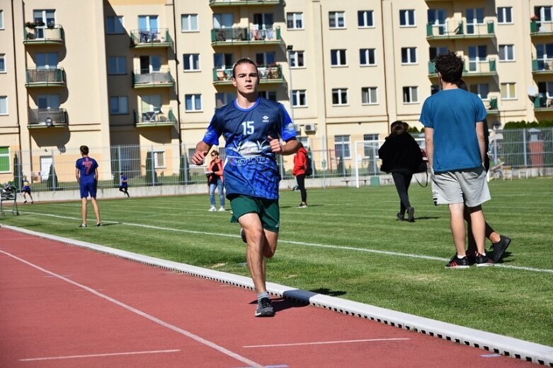  Ekonomik najlepszy w zawodach lekkoatletycznych 