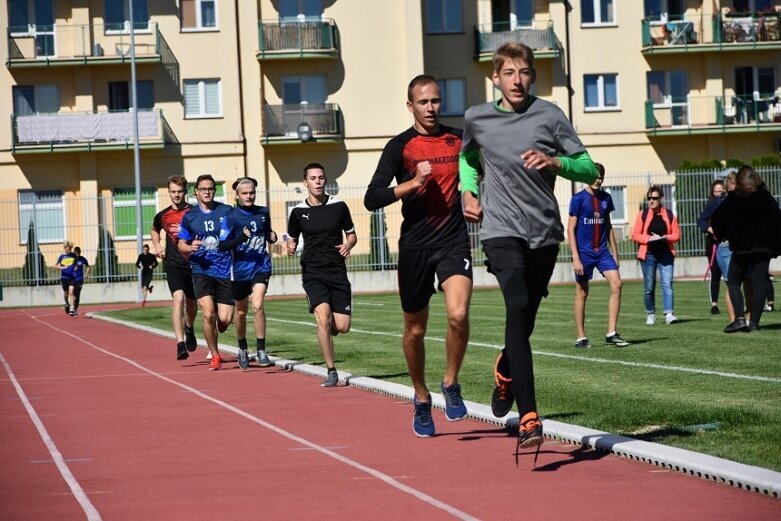  Ekonomik najlepszy w zawodach lekkoatletycznych 