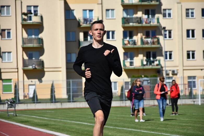  Ekonomik najlepszy w zawodach lekkoatletycznych 