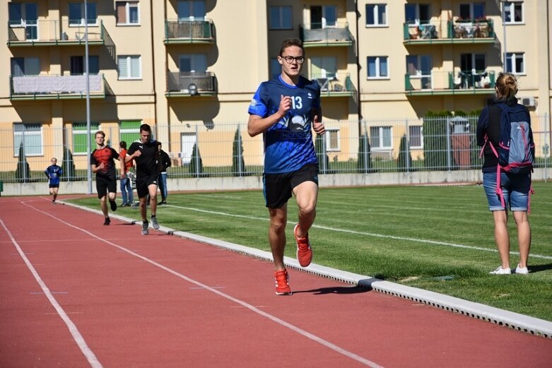  Ekonomik najlepszy w zawodach lekkoatletycznych 