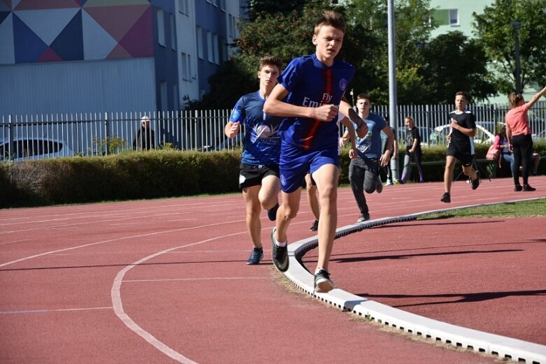  Ekonomik najlepszy w zawodach lekkoatletycznych 