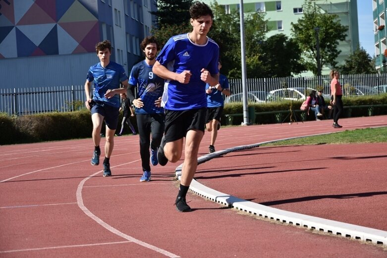  Ekonomik najlepszy w zawodach lekkoatletycznych 