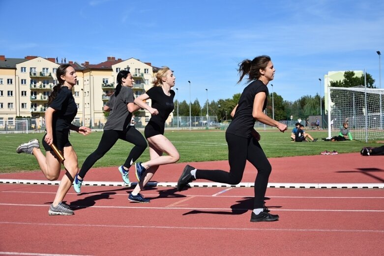  Ekonomik najlepszy w zawodach lekkoatletycznych 