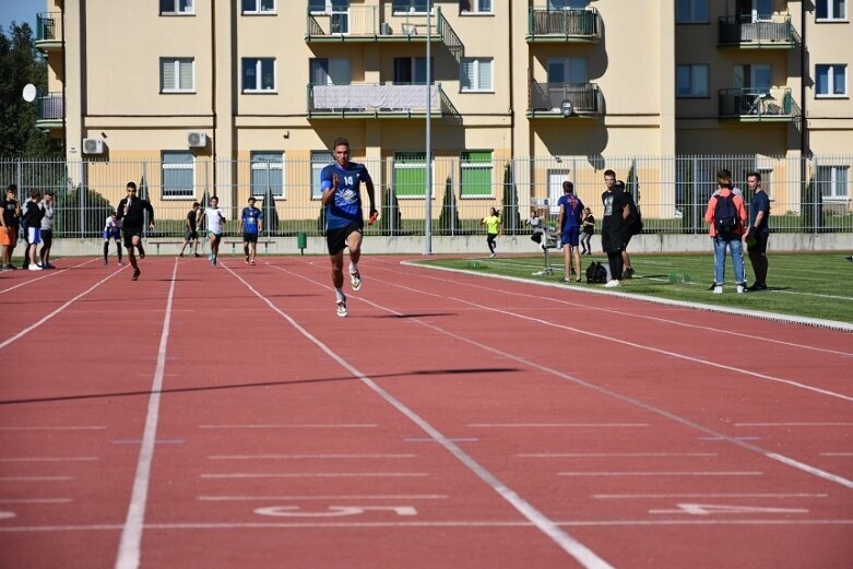  Ekonomik najlepszy w zawodach lekkoatletycznych 