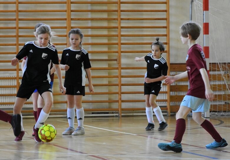  EMKA Cup 2022. Turniej dziewcząt z rocznika 2011 i młodszych 