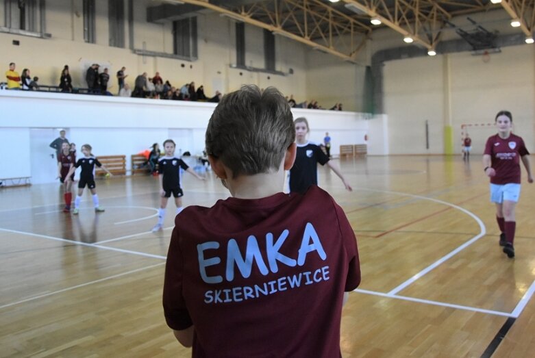  EMKA Cup 2022. Turniej dziewcząt z rocznika 2011 i młodszych 