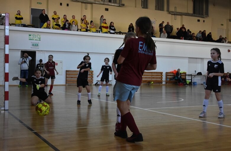  EMKA Cup 2022. Turniej dziewcząt z rocznika 2011 i młodszych 