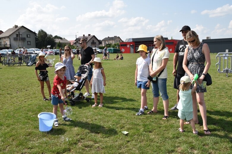  Festiwal baniek mydlanych i koloru w Skierniewicach (ZDJĘCIA) 