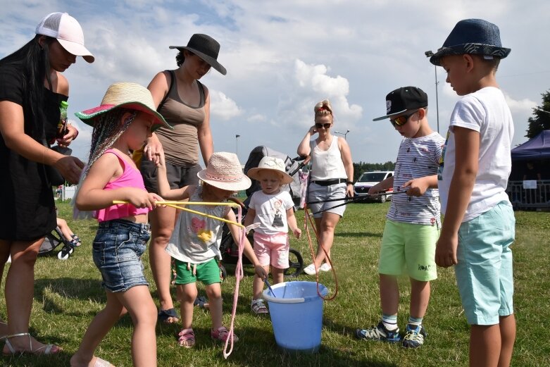  Festiwal baniek mydlanych i koloru w Skierniewicach (ZDJĘCIA) 