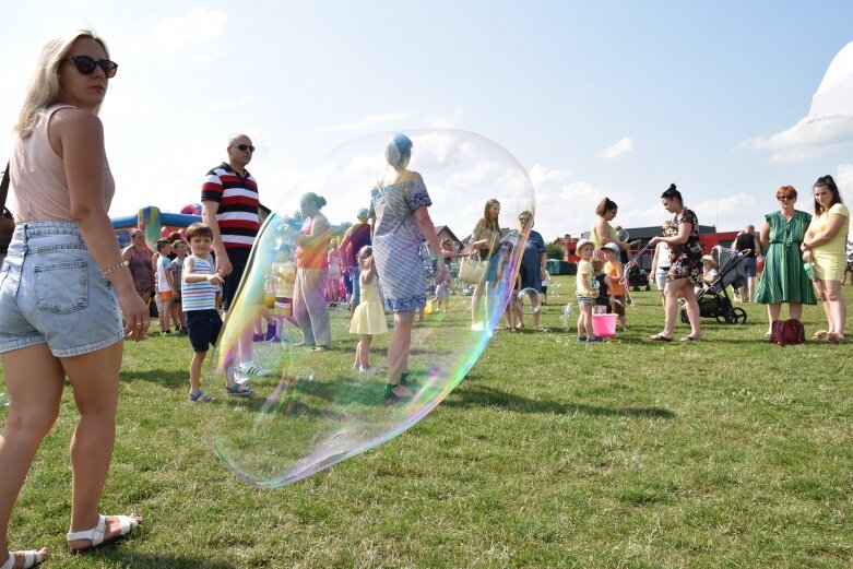  Festiwal baniek mydlanych i koloru w Skierniewicach (ZDJĘCIA) 