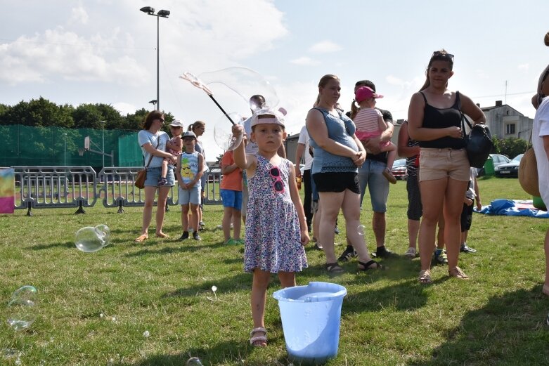  Festiwal baniek mydlanych i koloru w Skierniewicach (ZDJĘCIA) 