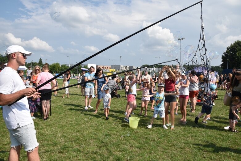  Festiwal baniek mydlanych i koloru w Skierniewicach (ZDJĘCIA) 