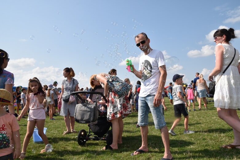  Festiwal baniek mydlanych i koloru w Skierniewicach (ZDJĘCIA) 