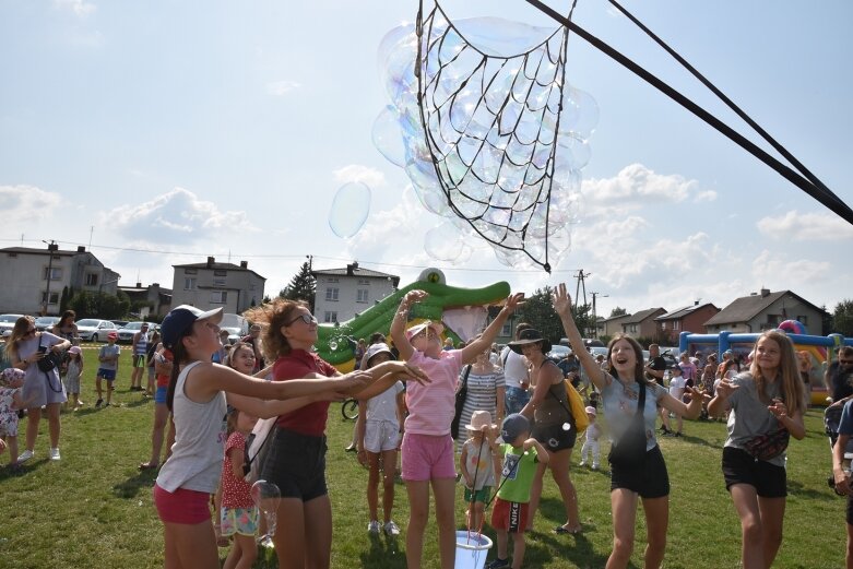  Festiwal baniek mydlanych i koloru w Skierniewicach (ZDJĘCIA) 