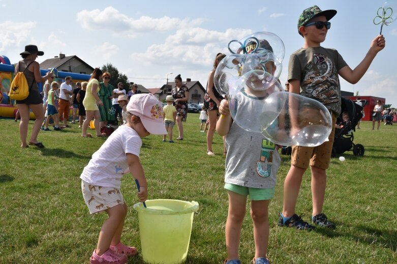  Festiwal baniek mydlanych i koloru w Skierniewicach (ZDJĘCIA) 