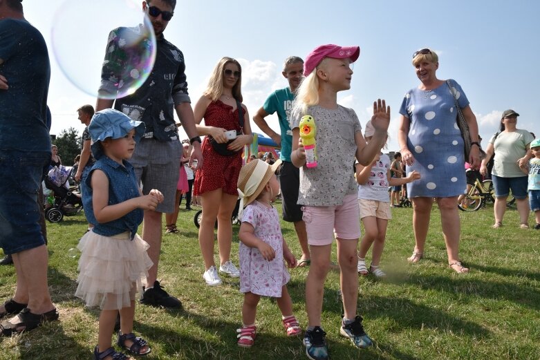  Festiwal baniek mydlanych i koloru w Skierniewicach (ZDJĘCIA) 