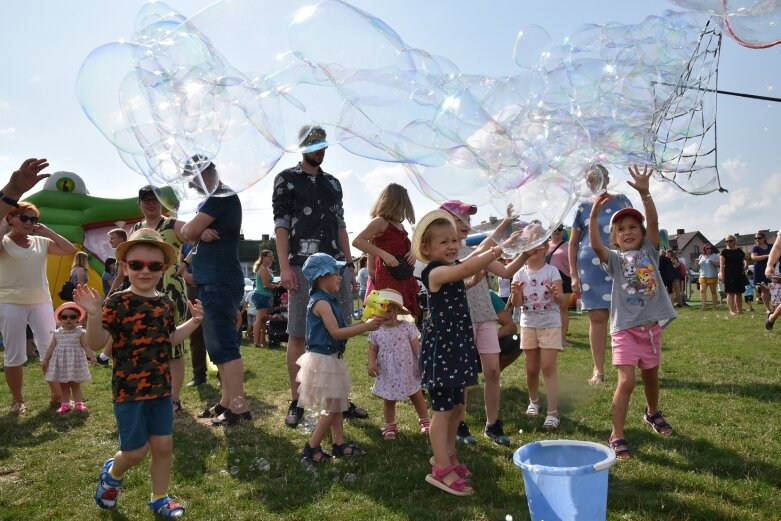  Festiwal baniek mydlanych i koloru w Skierniewicach (ZDJĘCIA) 