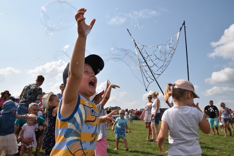  Festiwal baniek mydlanych i koloru w Skierniewicach (ZDJĘCIA) 