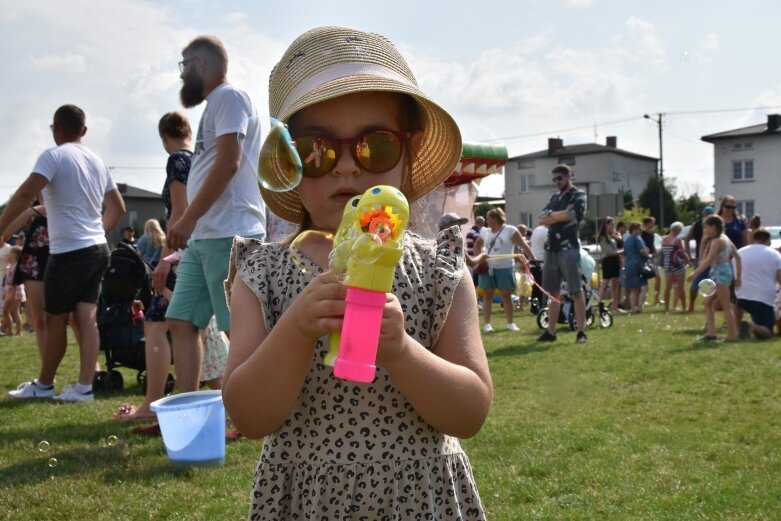  Festiwal baniek mydlanych i koloru w Skierniewicach (ZDJĘCIA) 