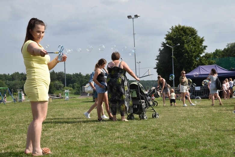  Festiwal baniek mydlanych i koloru w Skierniewicach (ZDJĘCIA) 