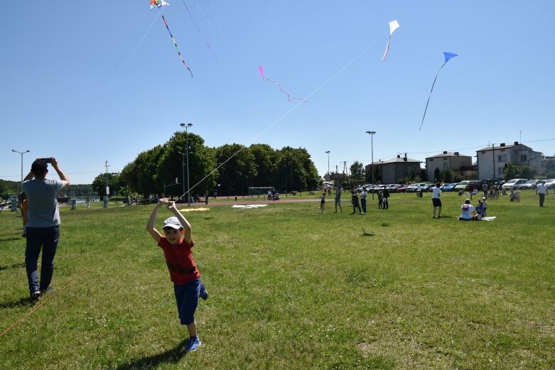  Festiwal latawców i baniek mydlanych nad zalewem 