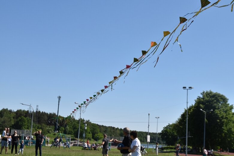  Festiwal latawców i baniek mydlanych nad zalewem 