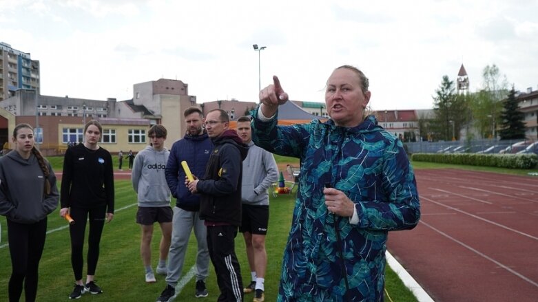  Festiwal sztafet na stadionie przy ulicy Tetmajera 