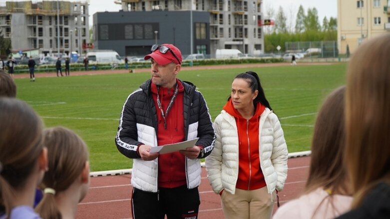  Festiwal sztafet na stadionie przy ulicy Tetmajera 