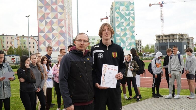  Festiwal sztafet na stadionie przy ulicy Tetmajera 