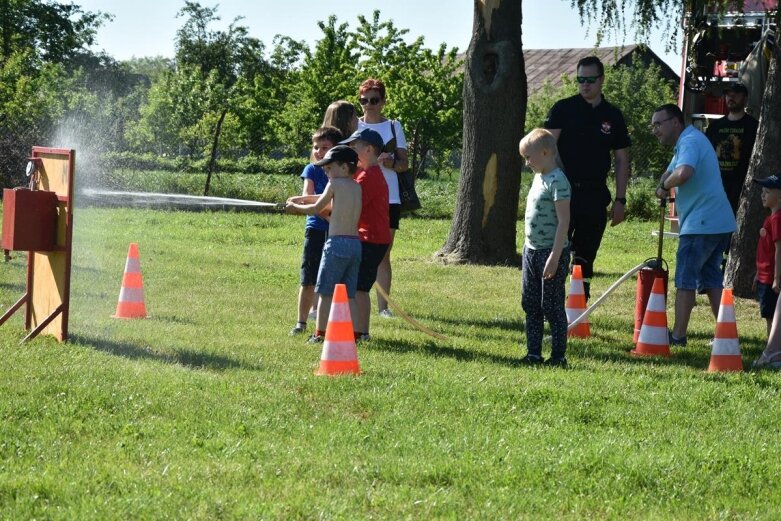  Gminny Dzień Dziecka w Dębowej Górze 