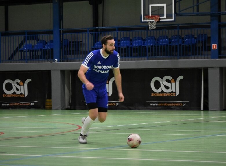  Grają ligi futsalu. Finałowe kolejki zaplanowano na weekend 6-7 lutego 