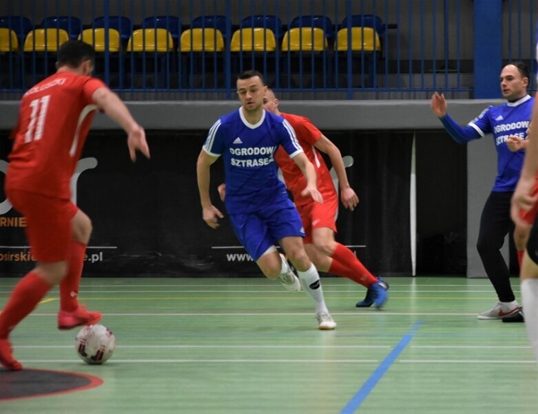  Grają ligi futsalu. Finałowe kolejki zaplanowano na weekend 6-7 lutego 