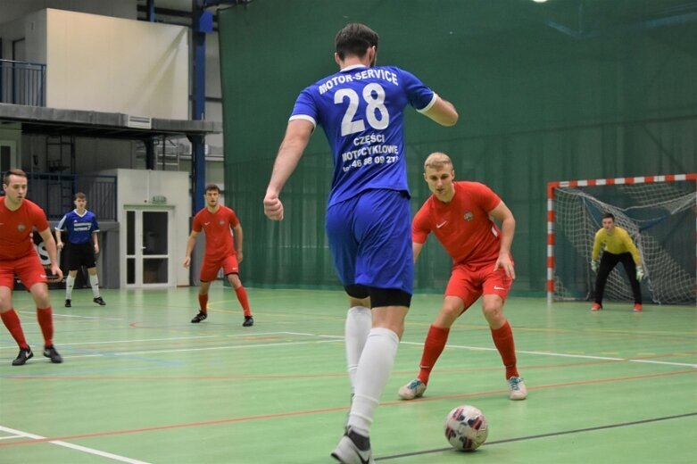  Grają ligi futsalu. Finałowe kolejki zaplanowano na weekend 6-7 lutego 