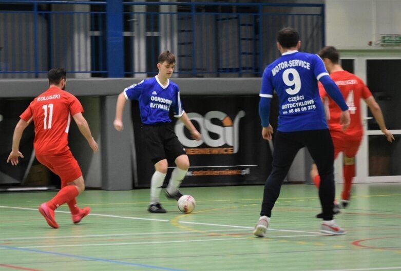  Grają ligi futsalu. Finałowe kolejki zaplanowano na weekend 6-7 lutego 