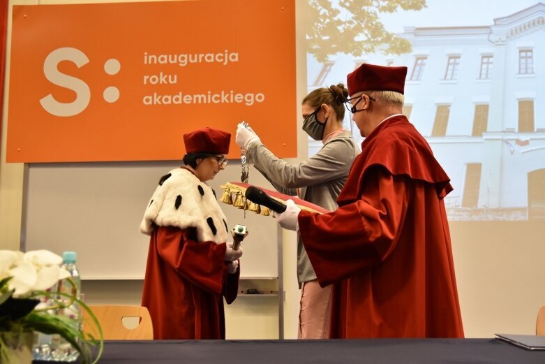  Inauguracja nowego roku akademickiego bez udziału studentów I roku 