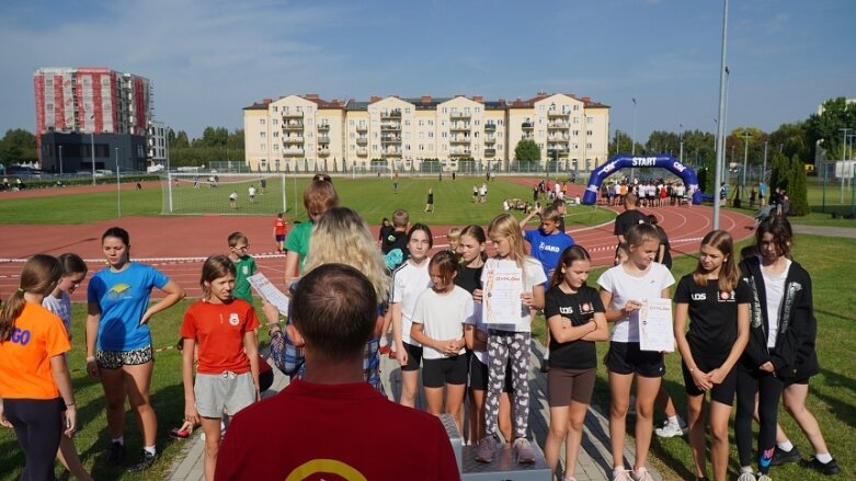  Indywidualne biegi przełajowe rozpoczęły sezon 