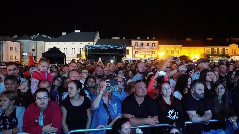  Ira i Ania Dąbrowska na świątecznej scenie 