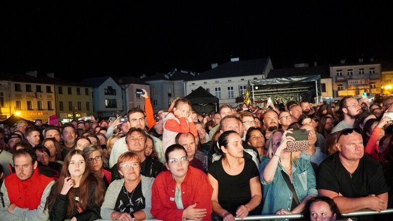  Ira i Ania Dąbrowska na świątecznej scenie 