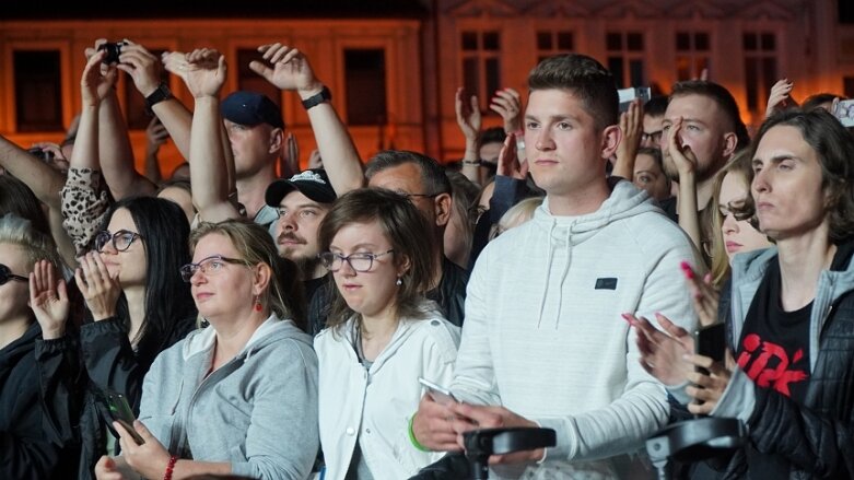  Ira i Ania Dąbrowska na świątecznej scenie 