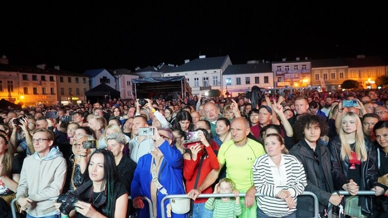  Ira i Ania Dąbrowska na świątecznej scenie 