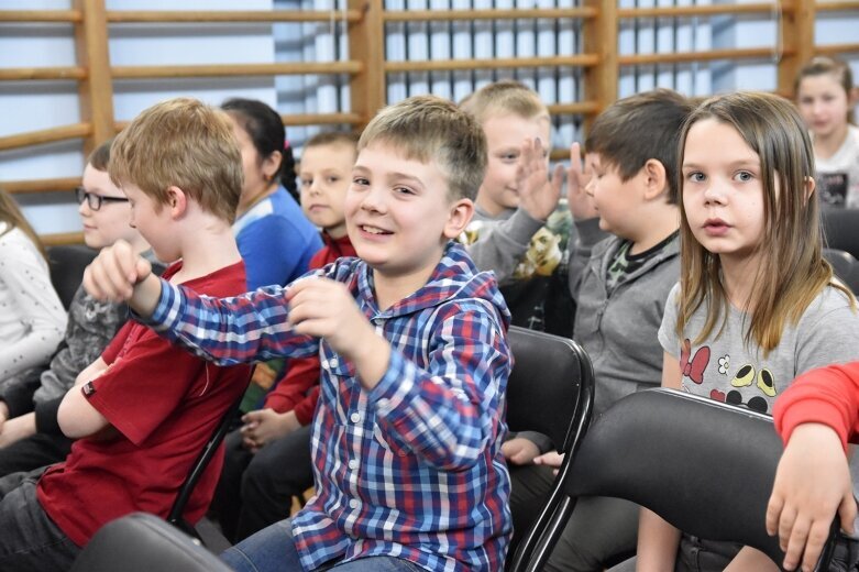  Jabłcuś i skierniewickie zabytki w interpretacji przedszkolaków 