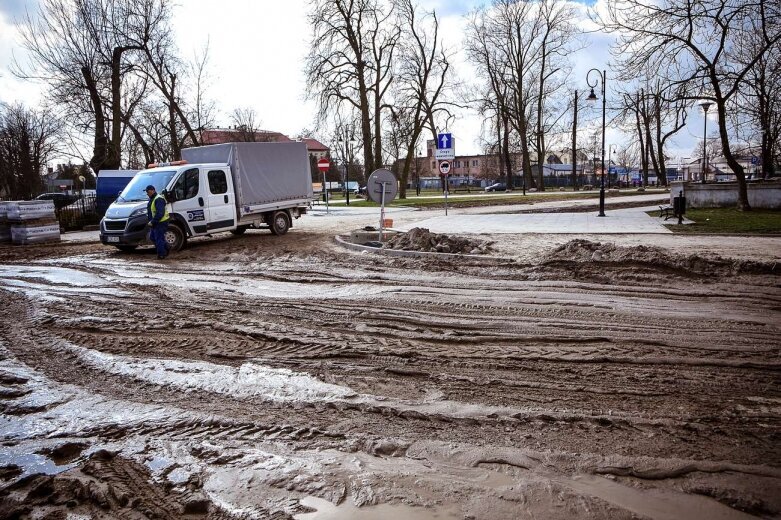  Jak wygląda ulica Rawska w przebudowie 