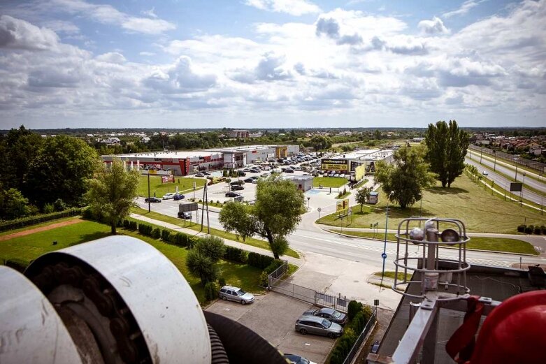  Jak wyglądają Skierniewice z wysokości 25 metrów 