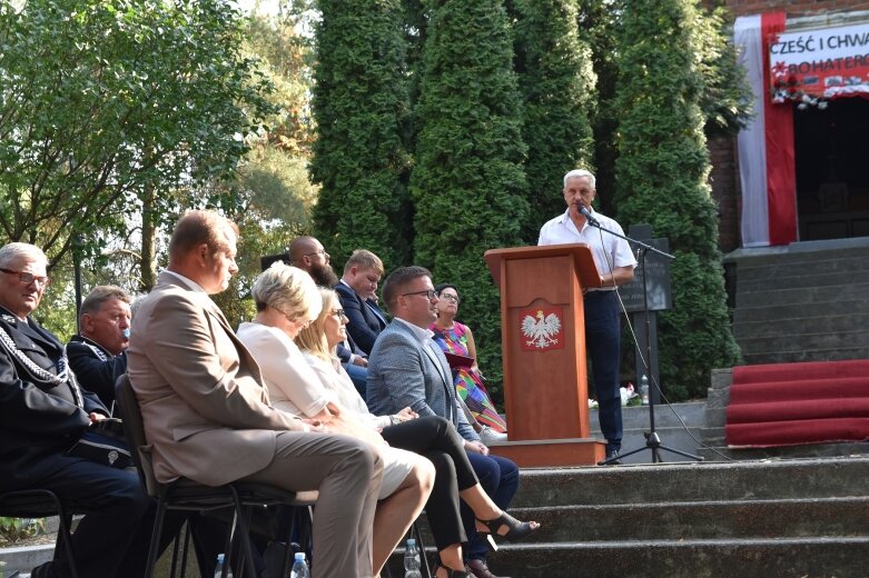  Jeżów oddał hołd bohaterom II wojny światowej 