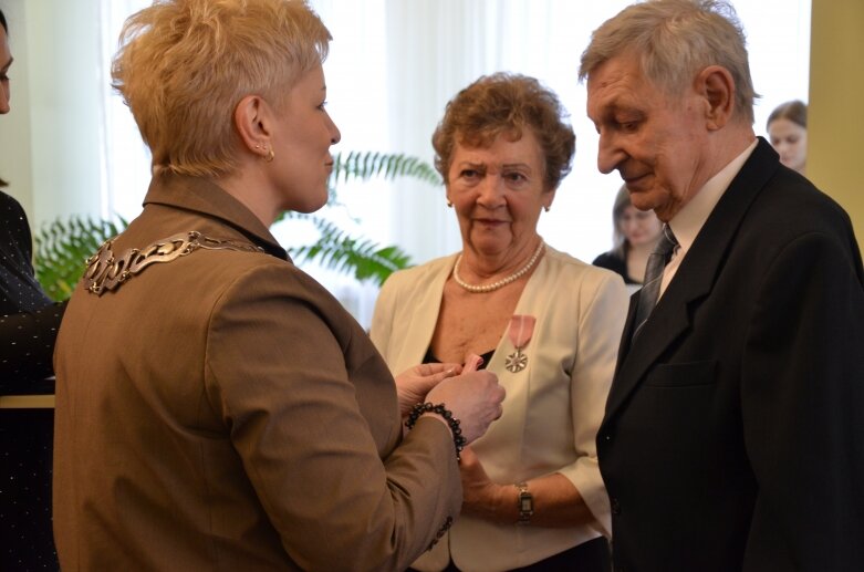  Jubileusz małżeństw w Skierniewicach – miłość na medal 