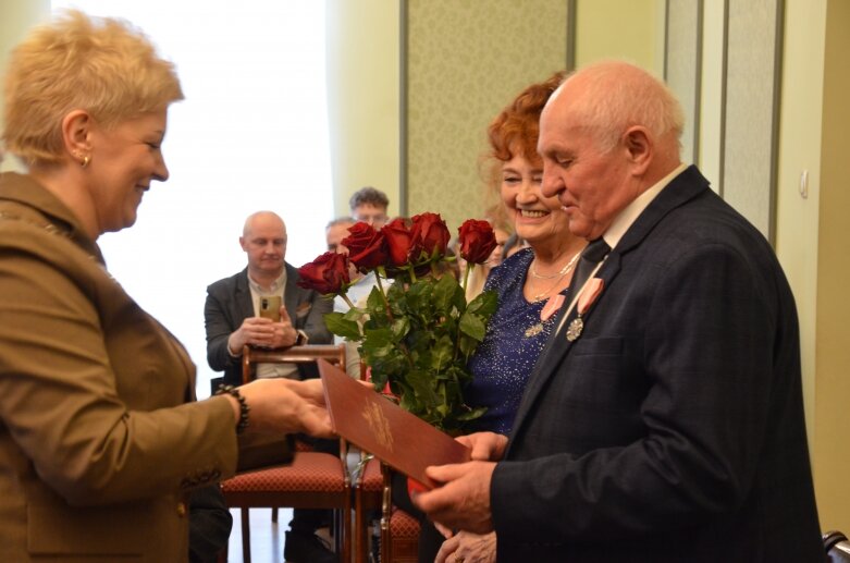  Jubileusz małżeństw w Skierniewicach – miłość na medal 