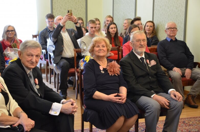  Jubileusz małżeństw w Skierniewicach – miłość na medal 