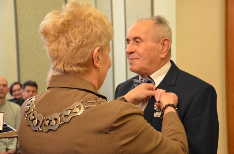  Jubileusz małżeństw w Skierniewicach – miłość na medal 