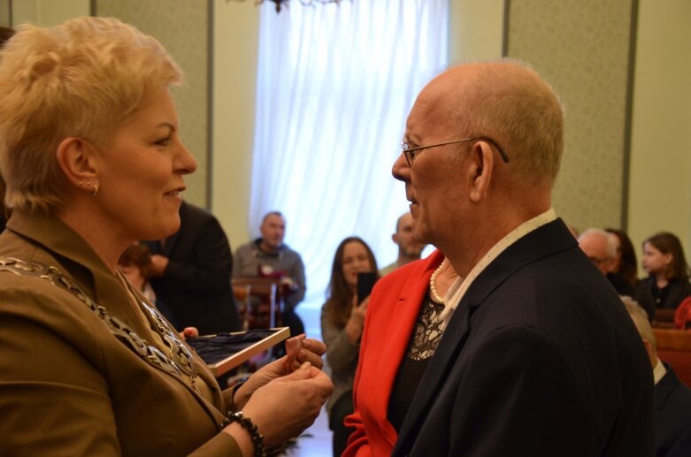  Jubileusz małżeństw w Skierniewicach – miłość na medal 