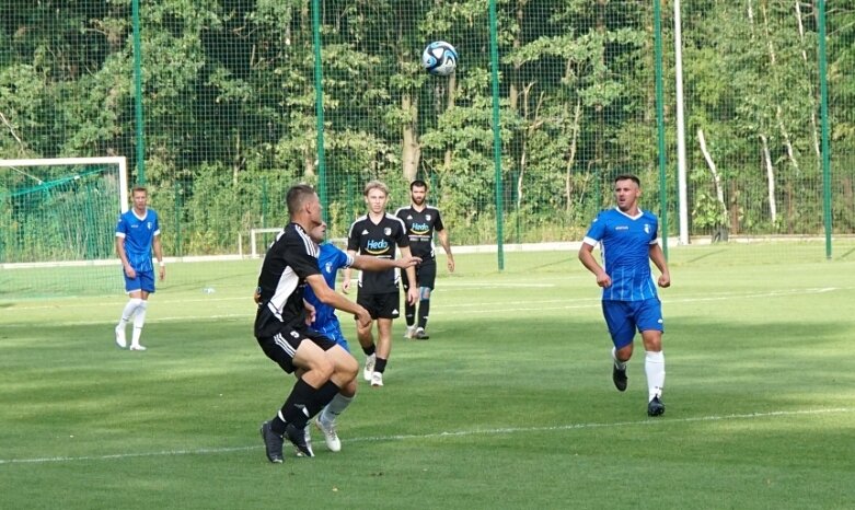  Juvenia na podium w piłkarskiej Klasie Okręgowej 